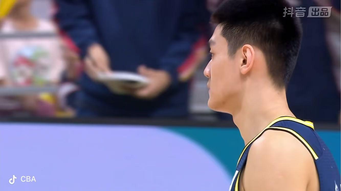 广东力克青岛！赛后又传来3个好消息1个坏消息 奎因真强 焦泊乔拉胯