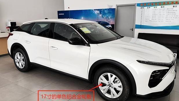 雪铁龙推出9万元中级豪车，性价比超高，或将颠覆传统燃油车市场