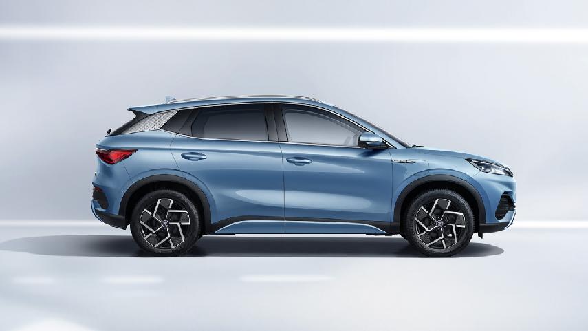 10-15万纯电车推荐：领克Z20、元Plus、小鹏MONAM03实力大比拼