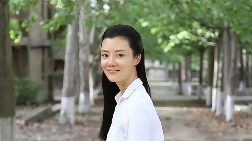 从离婚到人生女王，车晓用12年活成女性范本