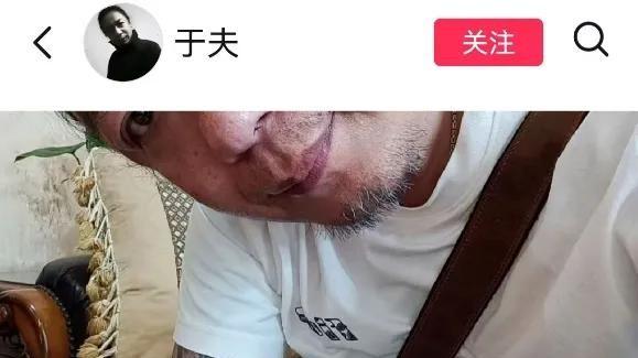 辞职环游世界，十年后却黯然回乡？，理想与现实的残酷拉扯，她最终的选择是什么？