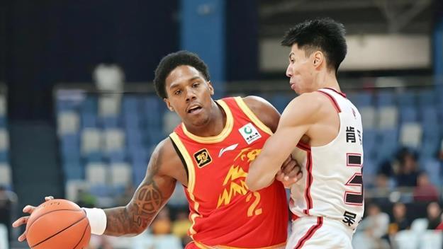 随着广东险胜深圳，山东大胜南京，CBA积分榜最新排名出炉