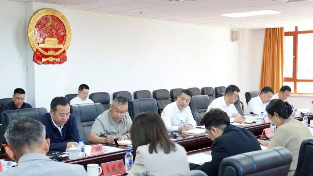 南关区召开服务企业高质量发展座谈会