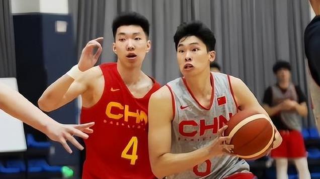 诡异低迷，这是主场？浙江广厦苦追北京男篮，孙铭徽胡金秋低迷！
