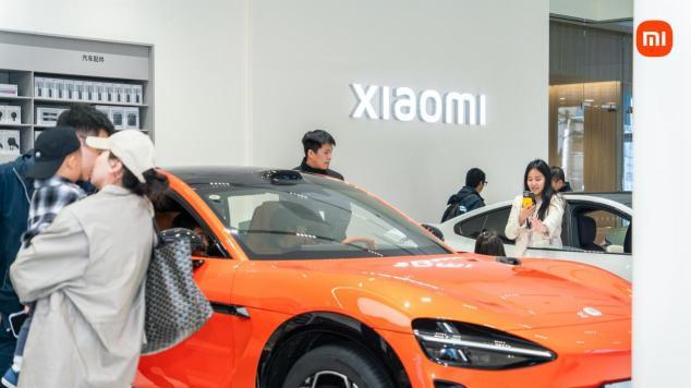 大连柏威年小米汽车体验店盛大开业