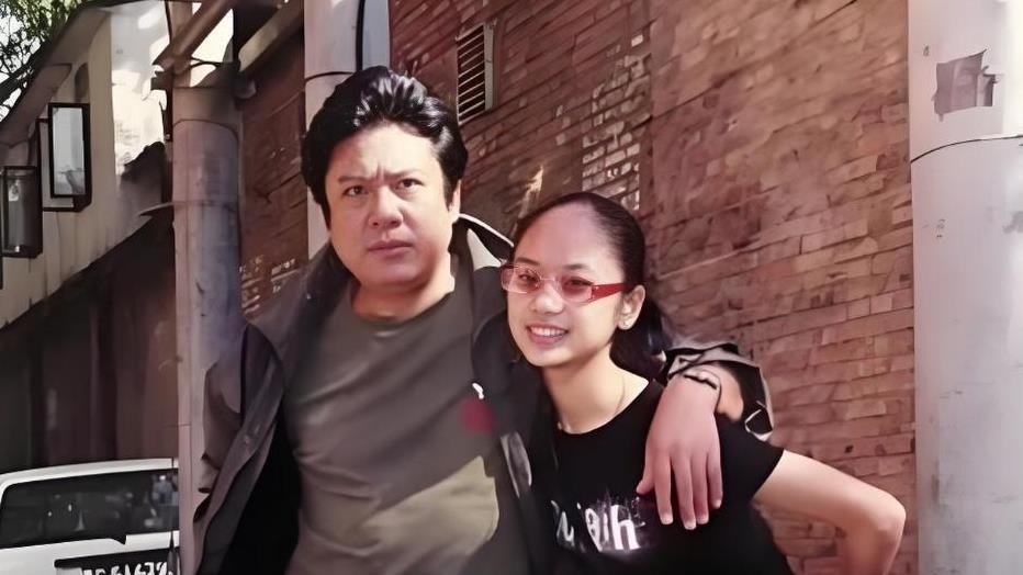 父亲是老戏骨，女儿也是演员