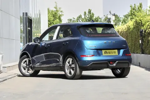 8万级代步神车！续航430km，女神模式+座椅加热，香！