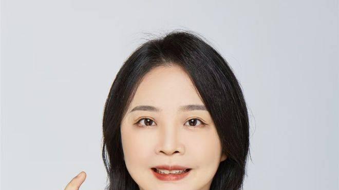 迎新年 贺新春 | 今日文教周刊重点推出广东画家李璐《愉快的交往》《岁月》《盛开》作品