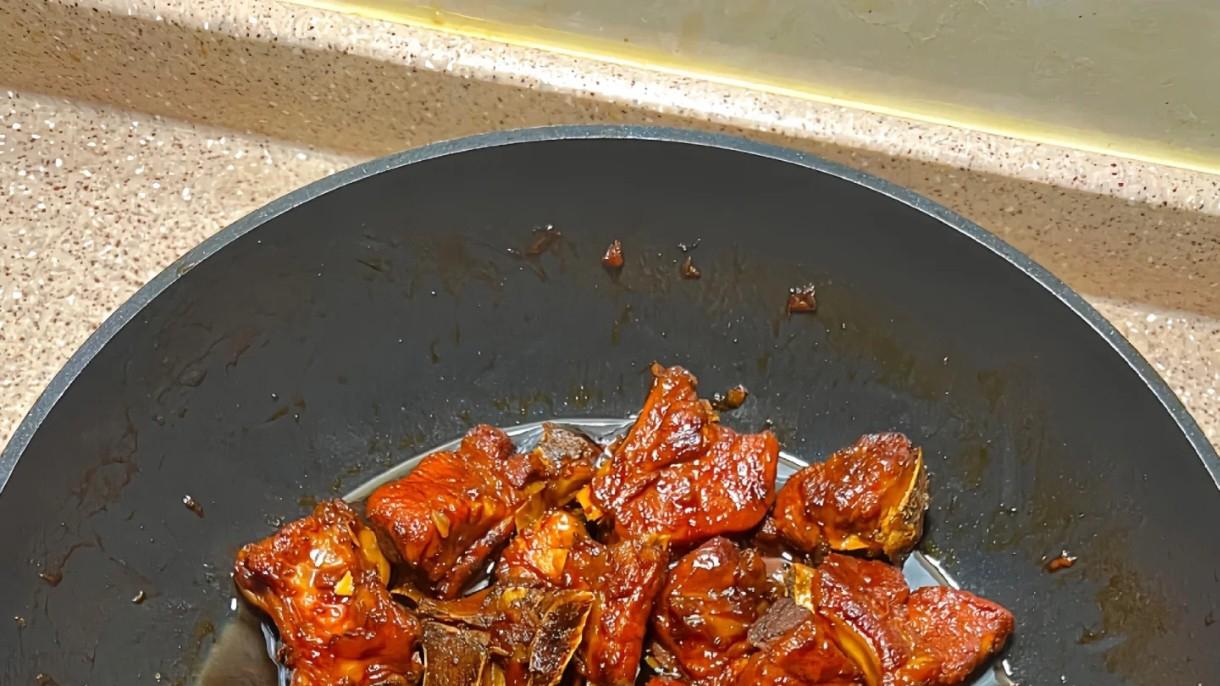 这样做糖醋排骨，外酥又里嫩，香甜到吮指！