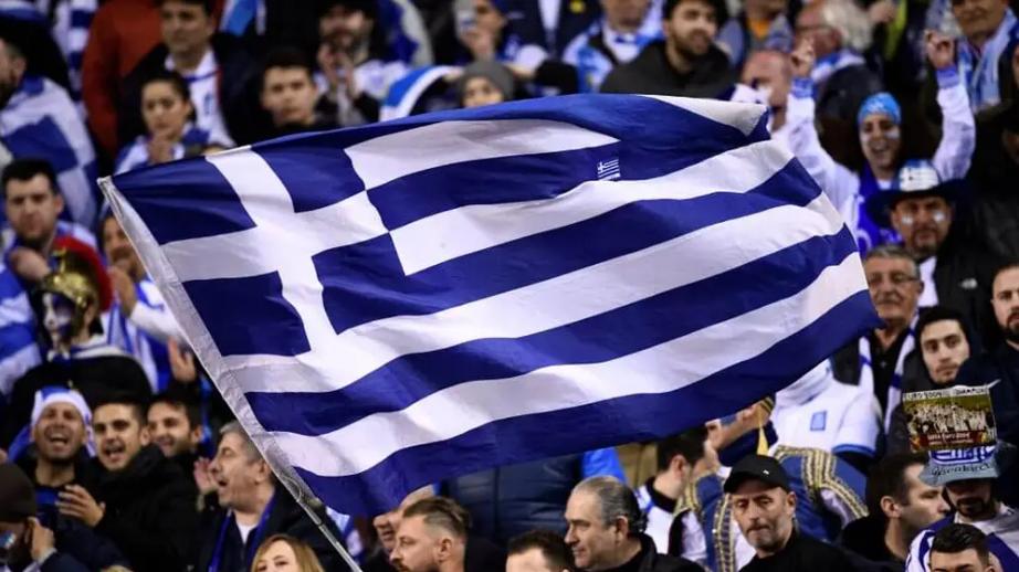 希腊足球的“重生”，从联赛强制U18球员出场开始