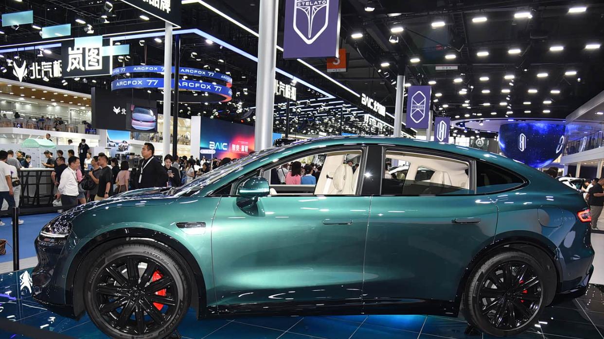 10月销量破万，智界汽车靠智界R7打赢“翻身仗”？