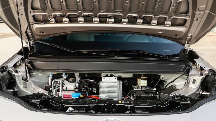 直接一步到位，纯电SUV起售价才10.98万，要跟国产车PK一波