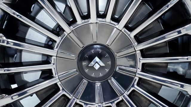 五座六座随心切换，中大型SUV空间灵活多变，双零重力座椅舒适享受