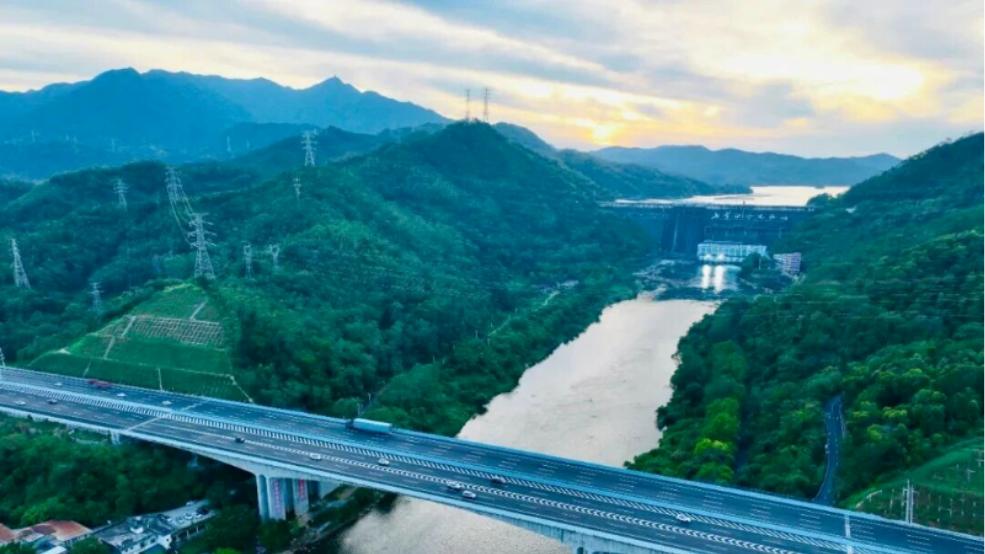 打通“肠梗阻”，长深高速扩容工程河惠段将完工，北上开车党笑了