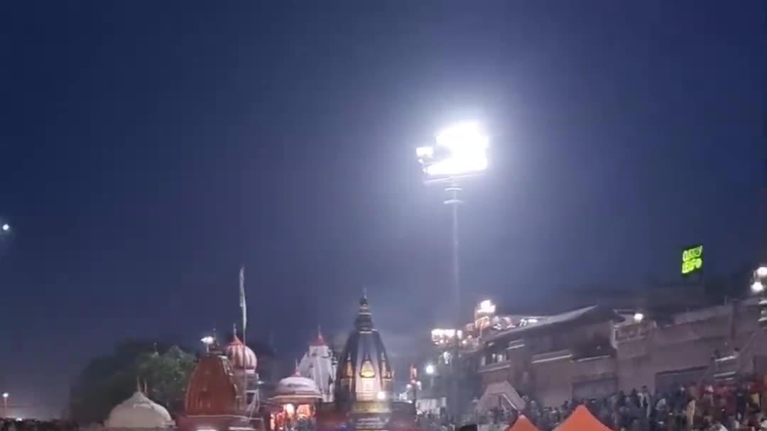 43℃恒河夜浴启示录：百岁老妪一句箴言，让德国冷却技术黯然失色！