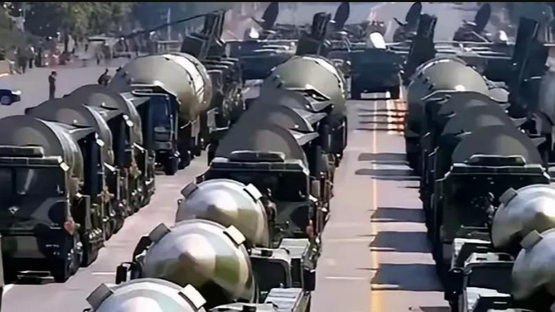 7枚东风41同时起竖，部署地点罕见曝光，中国为何不再隐藏核大棒