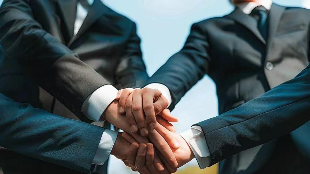 小米SU7刷屏后，我在这本书里读懂了雷军“一生一事”的终极力量