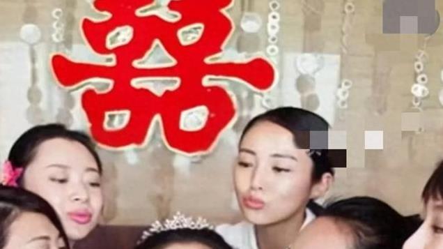 佟丽娅昔日伴娘团现在大变样！她们个个都成了人生赢家