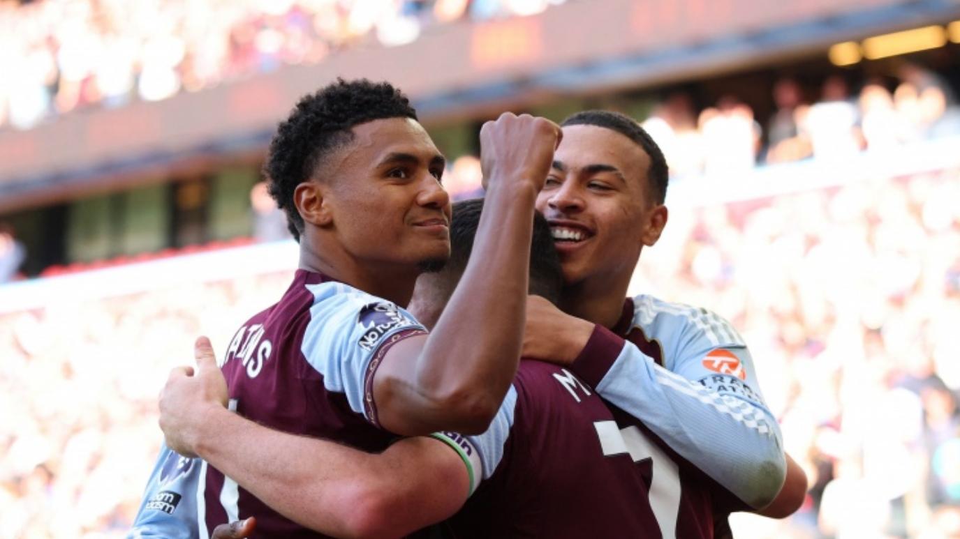 英超巅峰对决！阿森纳vs维拉：枪手争半程冠军，维拉冲队史纪录