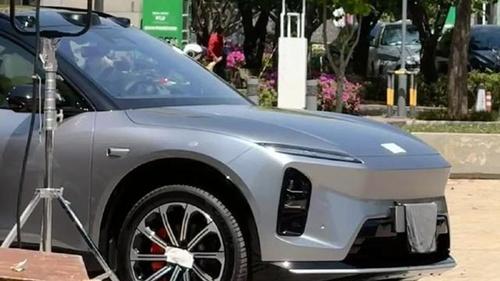 蔚来全新ES6曝光！正在进行广告片拍摄工作！