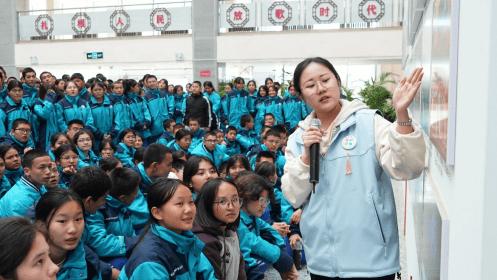 杂技歌飞扬·少年艺成长！这场艺术研学让民族团结之花扎根青春心田