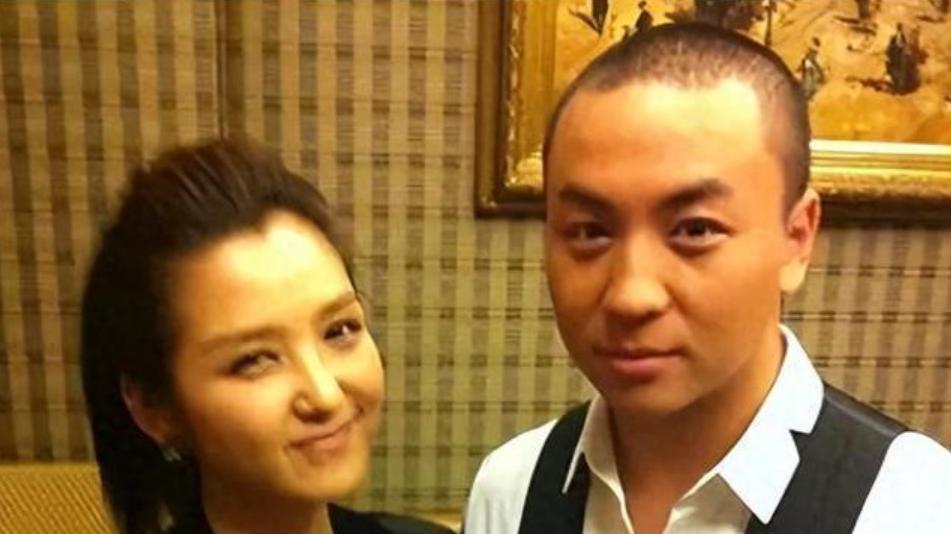 从超女顶流到四胎宝妈，何洁的跌宕人生