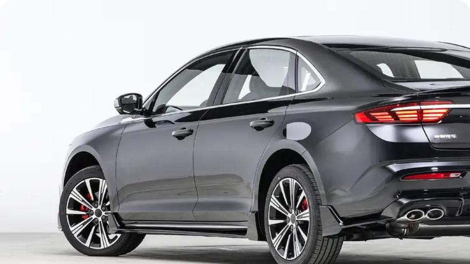 不足12万！配沃尔沃2.0T+爱信8AT，6.6秒提速，开十年都不用换