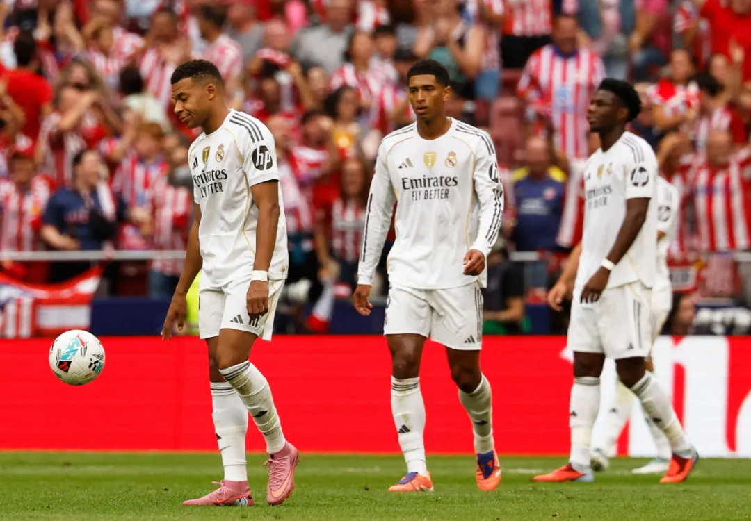 豪门内部乱了！7名球员计划联手做掉主帅