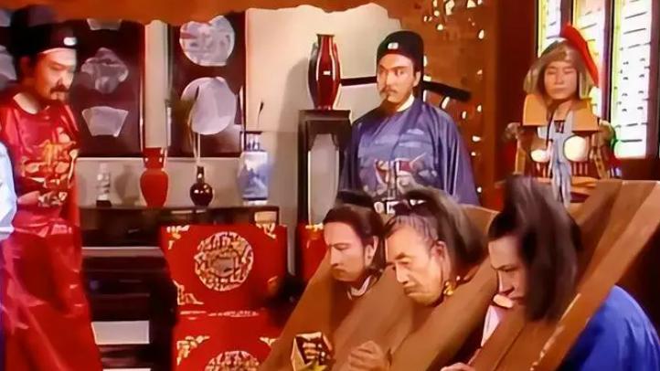 红楼梦里最窝囊的主子，不是迎春，不是尤二姐，而是贾宝玉