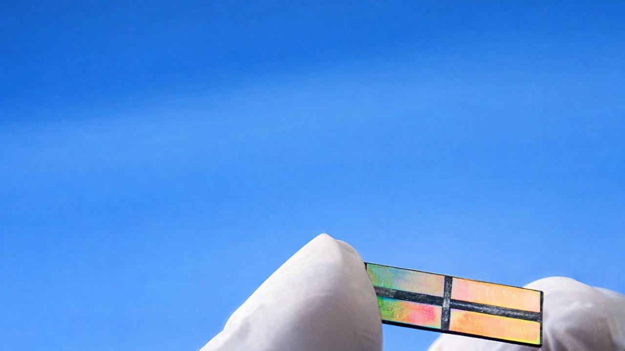 杨立昆岁末“炸场”：代码正变得一文不值，EE才是你翻盘的硬核保命符