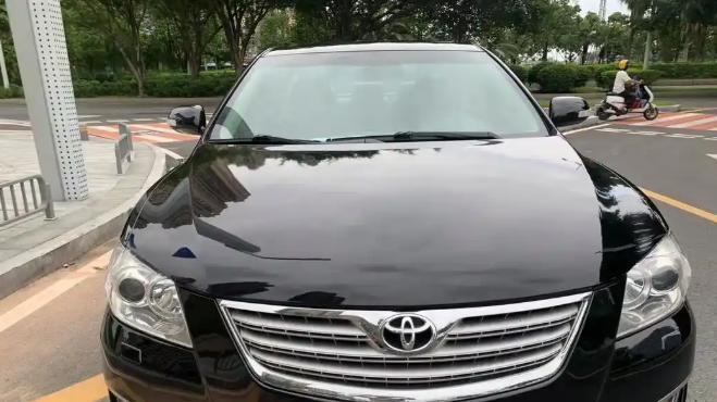 丰田凯美瑞XV40：中型轿车静谧性标杆的诞生