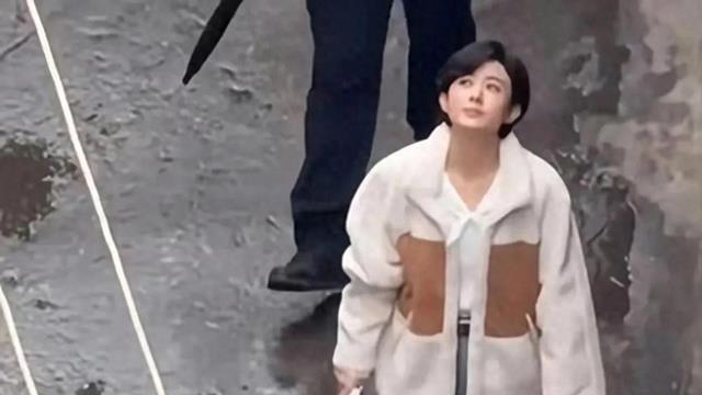 赵丽颖这是和王一博撞同款了吗？
