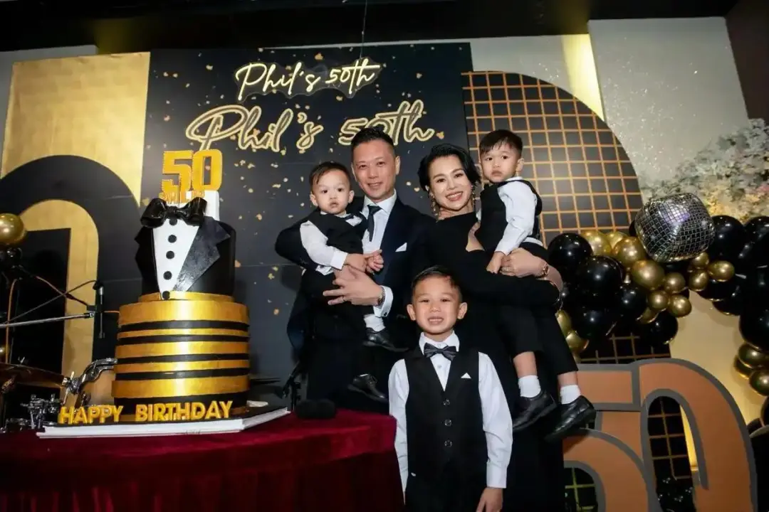 黄晓明眼红哪吒红利？秦岚魏大勋复合同居？胡杏儿老公婚内出轨？于正打压糊咖被骂？假流量男星抢戏自炒？