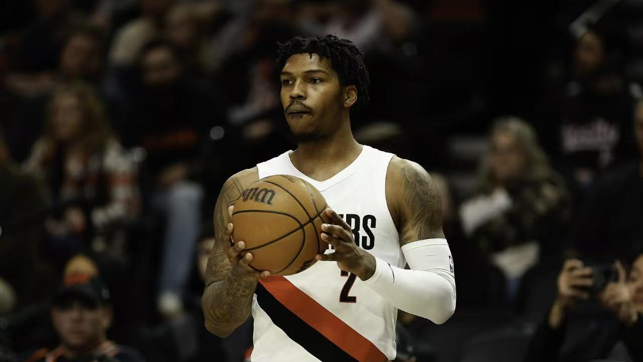 亚历山大31+8无缘今日最佳，因为约基奇34+10+9创纪录