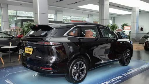 1.5T+爱信8AT，智能配置丰富，解析长安第四代CS75 PLUS