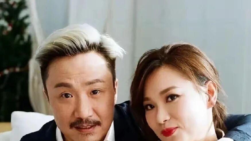 盘点2025年官宣离婚的10对明星夫妻，看看哪对最让人惋惜？