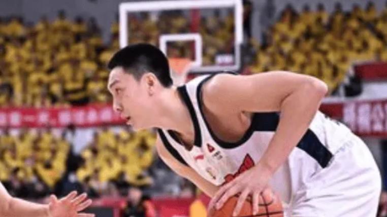 广东首节大胜天津！焦泊乔+3外齐发挥，徐杰陷低迷，天津仅靠3将