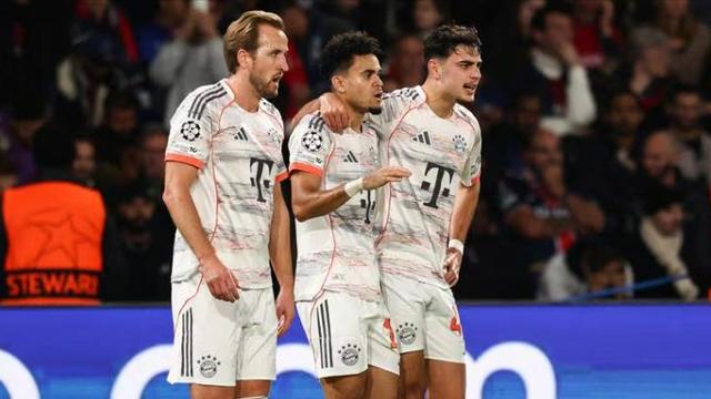 拜仁10人逆袭巴黎，欧冠4连胜登顶！利物浦弃将疯狂双响！