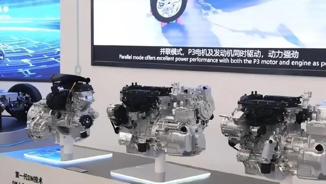 撕开混动遮羞布：插混和增程到底谁在裸泳？