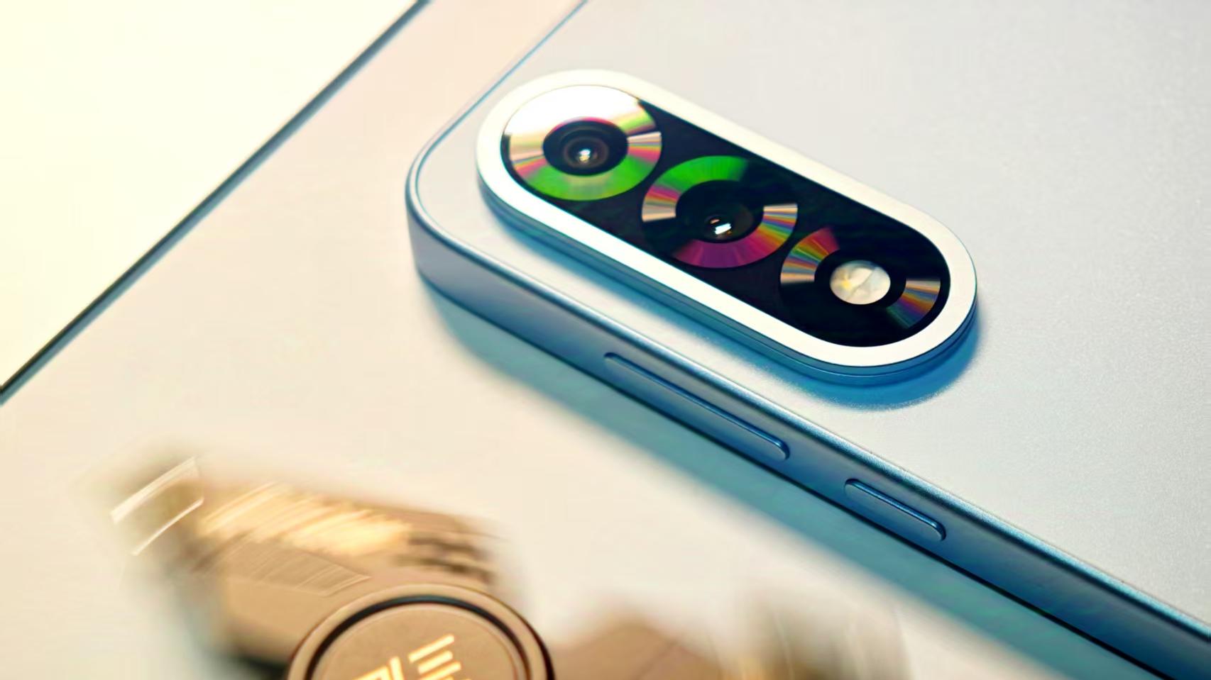 一加 Ace5 至尊版：游戏旗舰的极致追求