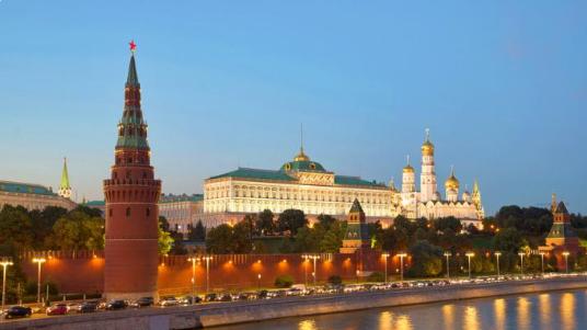 硬汉总统破防痛哭！普京为何被士兵母亲一句话噎住？