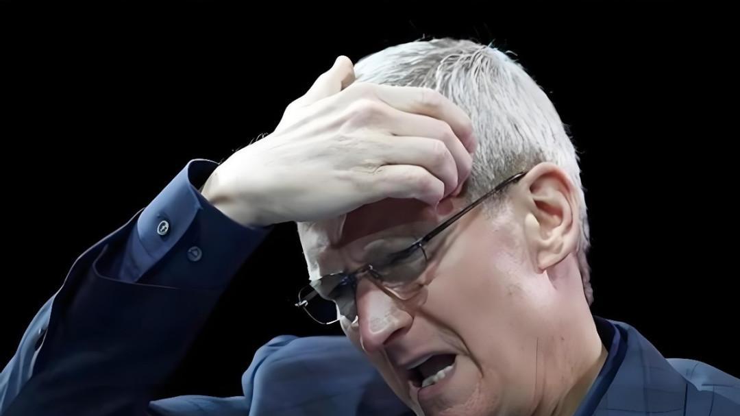 破发！iPhone“择机”降价，后续更猛？