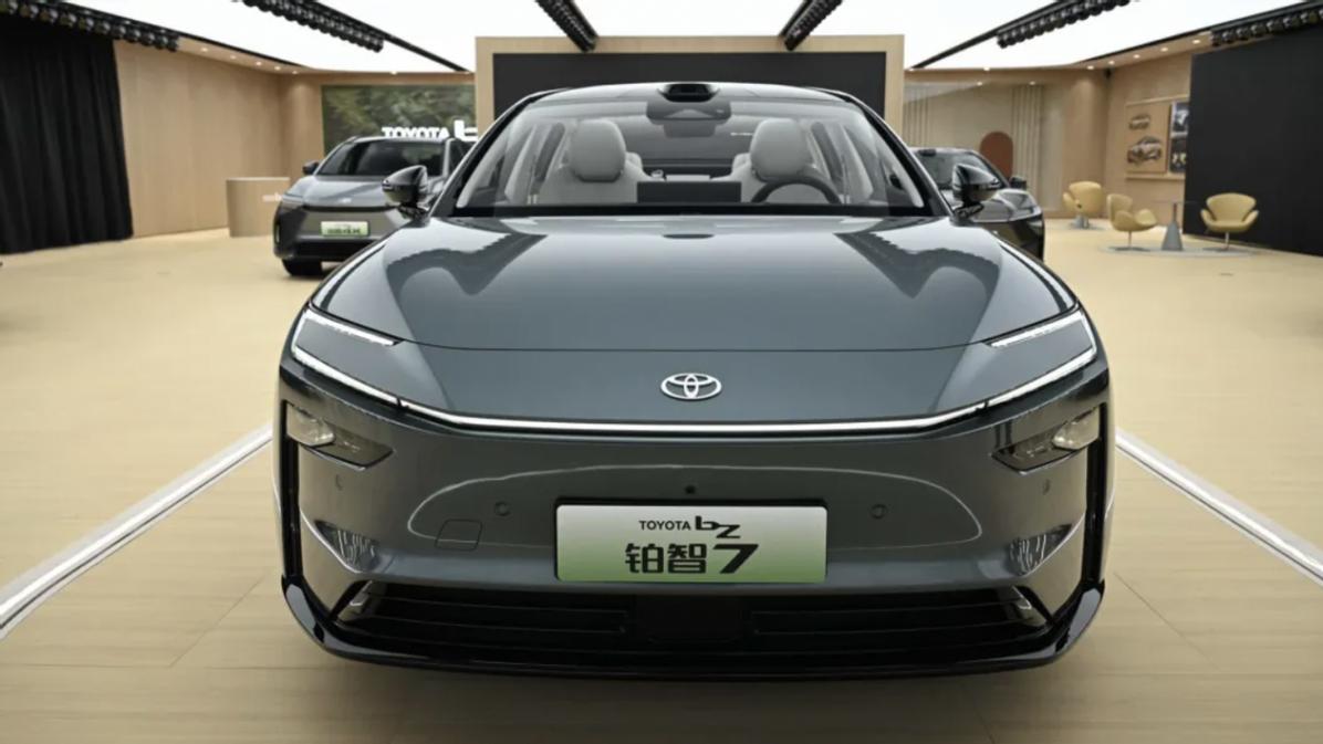 广汽丰田铂智7：首搭鸿蒙智驾，能否反击成功？