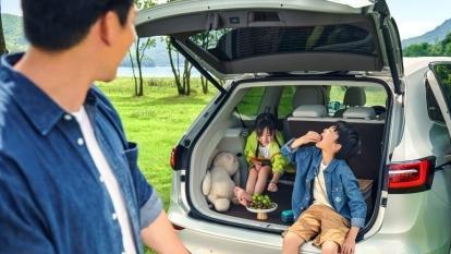 上汽大众威然（Viloran）大空间塑造大格局，守护家庭沉浸式出行新体验