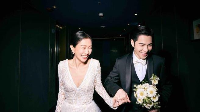 51岁林有惠被小14岁的萧敬腾爱到骨子里