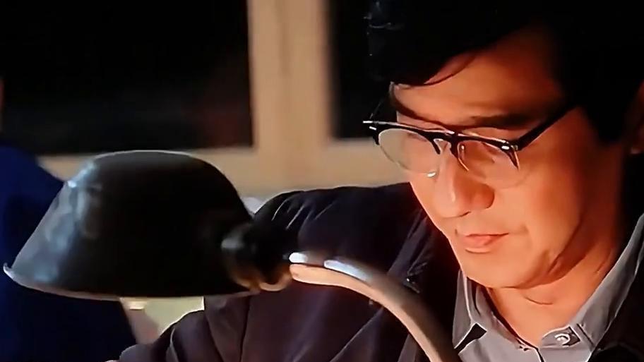 《小巷人家》番外：鹏飞银行卡余额曝光，却没有忘记黄玲对他的好