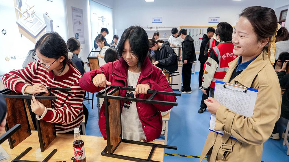 2025.10.17-新密市职教中心研学活动