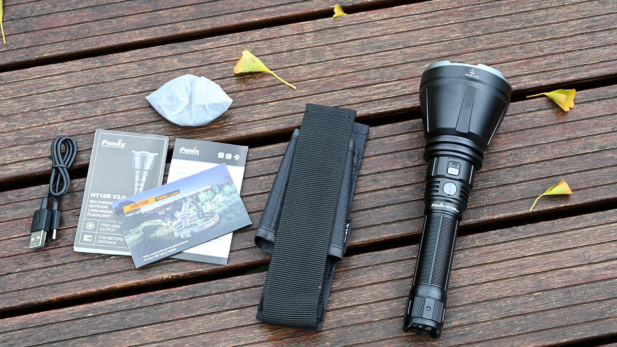 光束为刃，直抵远方！Fenix菲尼克斯HT18R V2.0远射手电体验