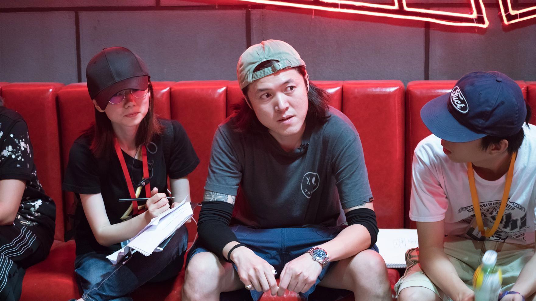 你好，李焕英之后，她去哪儿了？贾玲的沉寂与中国电影的巨变