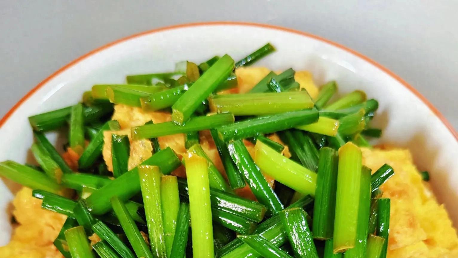 简单好吃的家常菜：韭菜炒鸡蛋，就是下饭